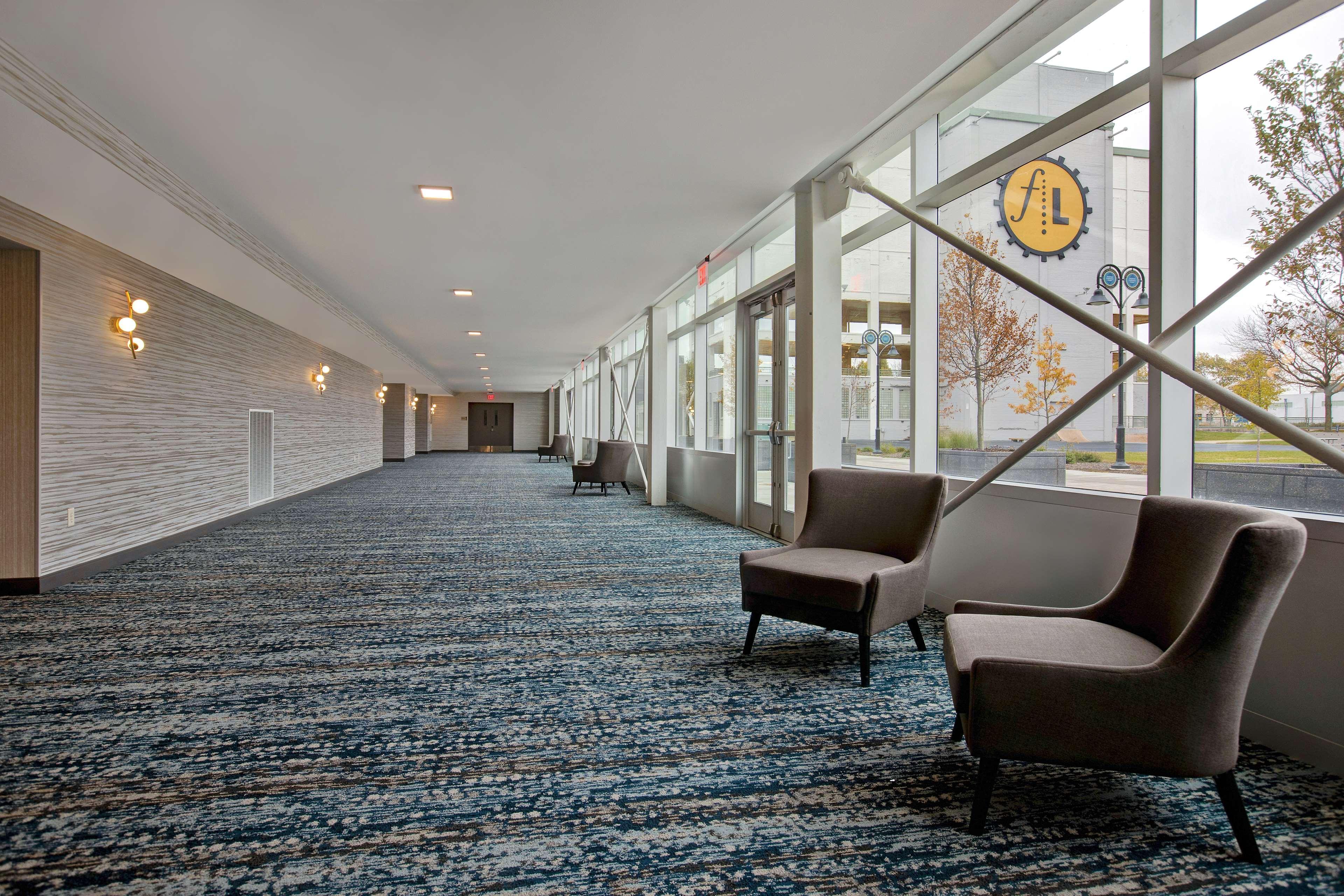 Embassy Suites By Hilton Rockford Riverfront Buitenkant foto