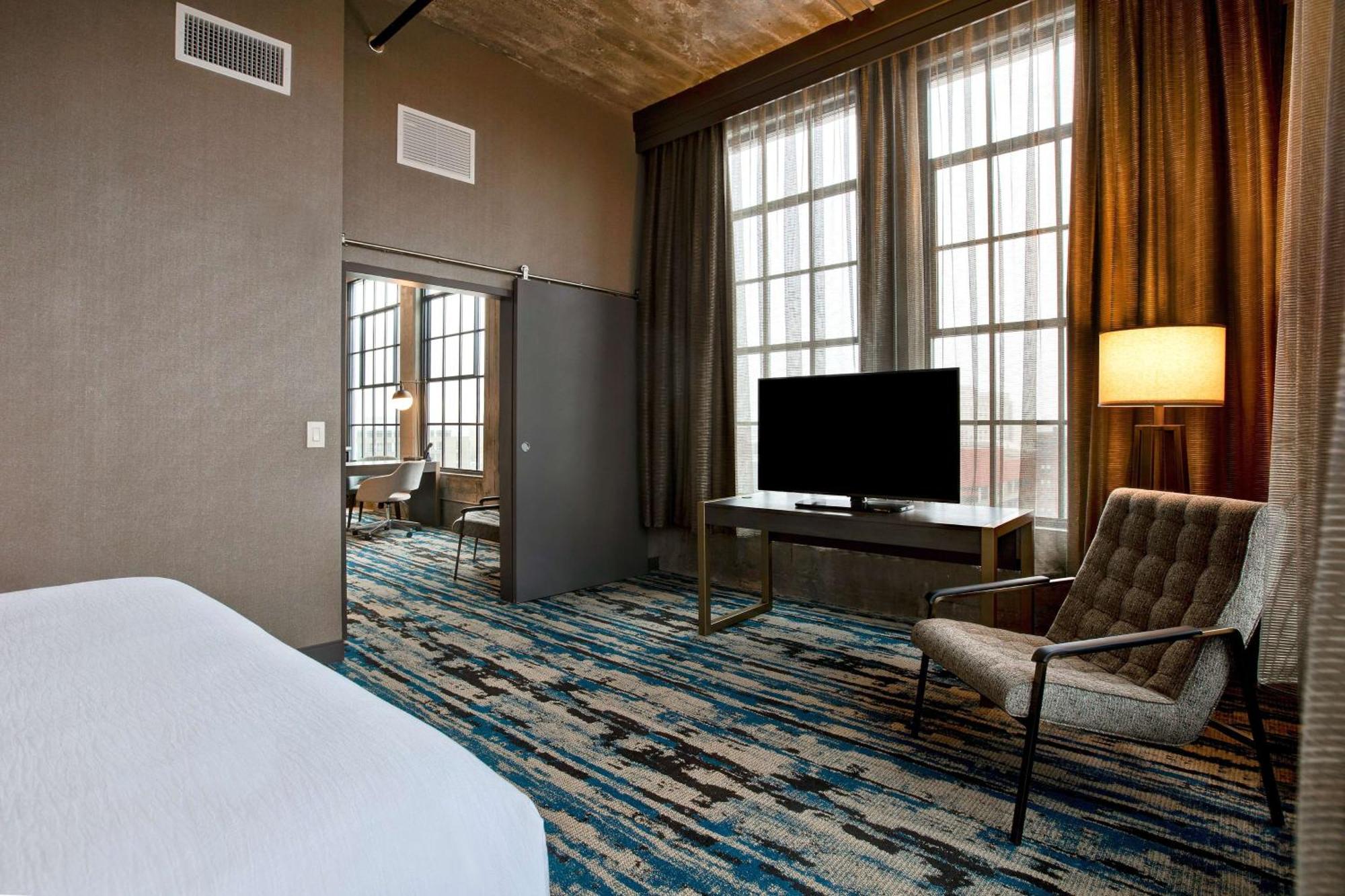 Embassy Suites By Hilton Rockford Riverfront Buitenkant foto